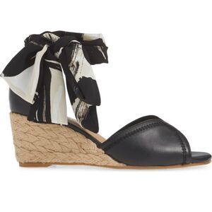 NEW Nic + Zoe leather wedge sandals